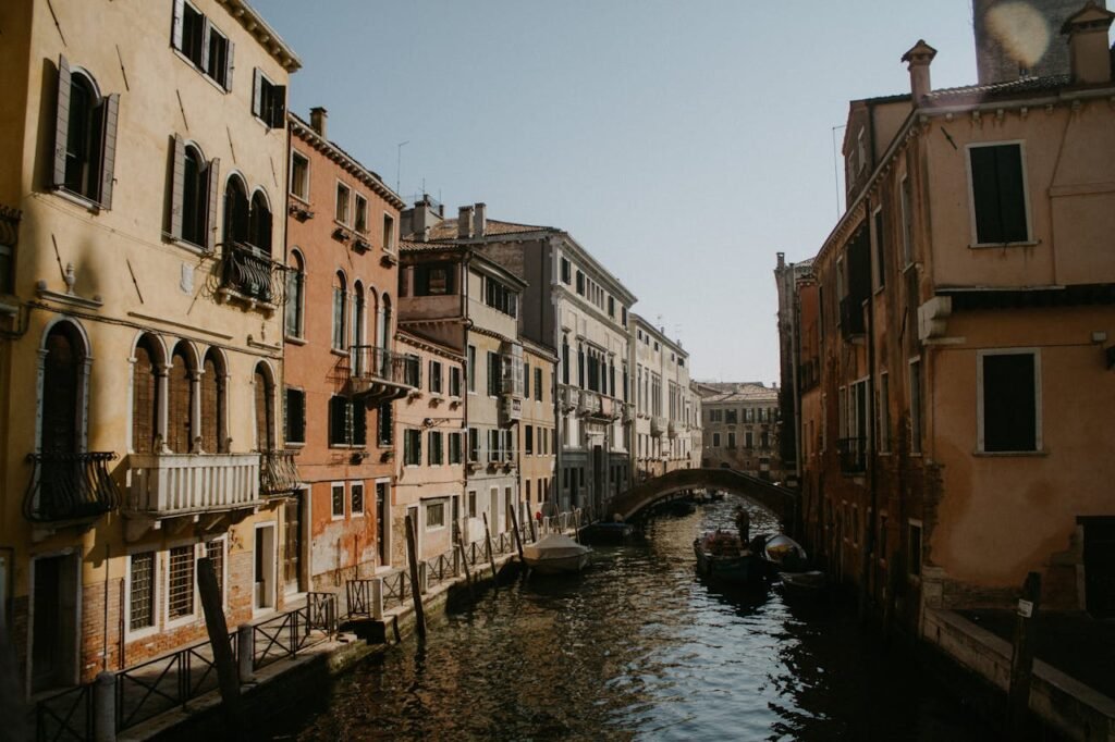 Italy in the Heart with Paris and the Netherlands