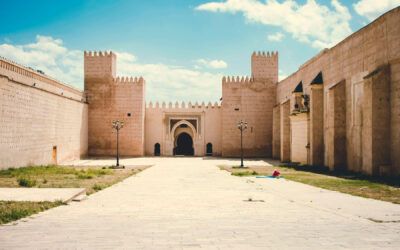 Marruecos: ¡Un Viaje entre Desiertos, Ciudades Imperiales y Magia Árabe!
