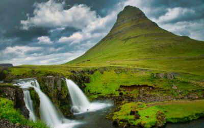 Islandia: Tierra de Fuego, Hielo y Aventuras Épicas