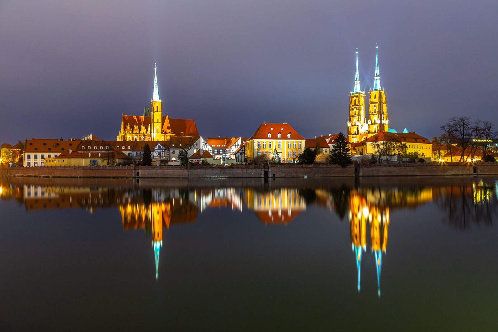 Polonia